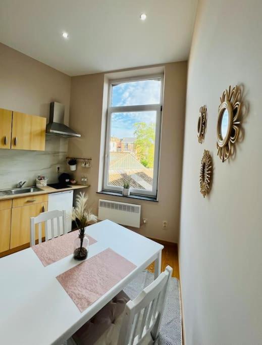 Charmant Petit Appartement. Liege Exterior photo
